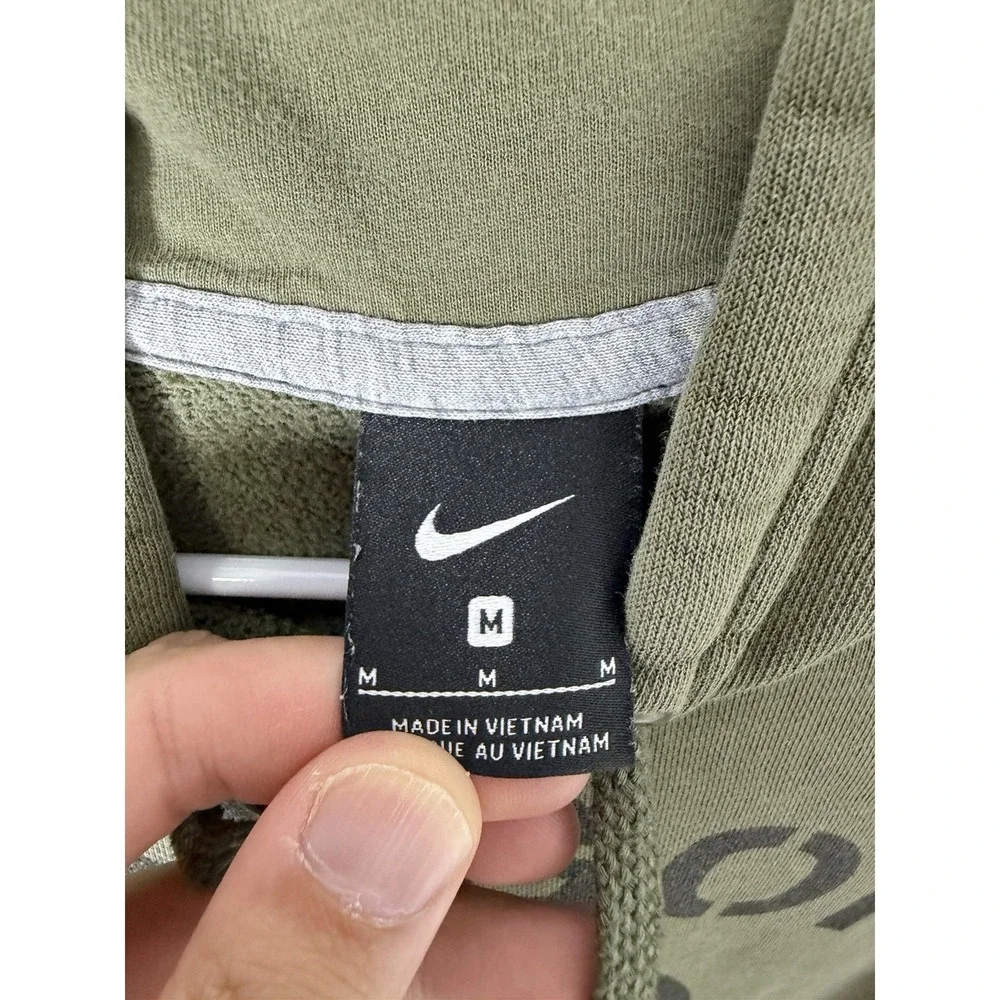 Nike Oregon Ducks Pullover Hoodie Olive Green Men's Medium NCAA Sweatshirt